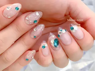 ネイル Maison noyer所属・Maison noyerのネイルデザイン