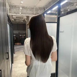 ロング SALOWIN 梅田所属・山口滉斗/美髪 縮毛矯正/髪質改善のヘアスタイル