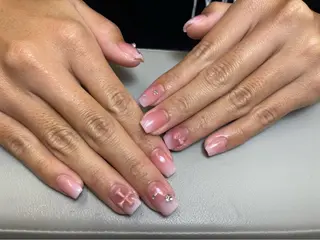 ネイル Enny ネイルサロンのネイルデザイン