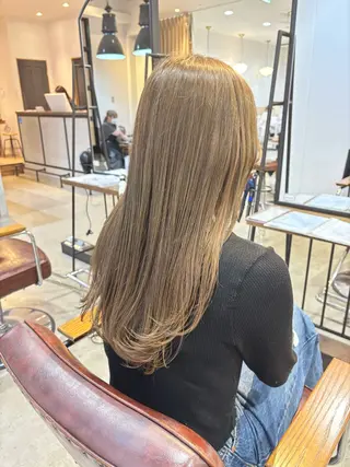 ロング カラー EIGHT/丸山 透明感カラー🧚のヘアスタイル