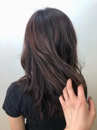 ロング カラー 齋藤 らいのヘアスタイル