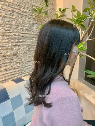 ロング カラー 田中 愛梨のヘアスタイル