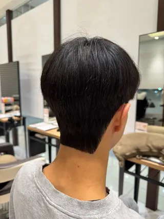 メンズ ダウンパーマ韓国ヘア 櫻井健のヘアスタイル