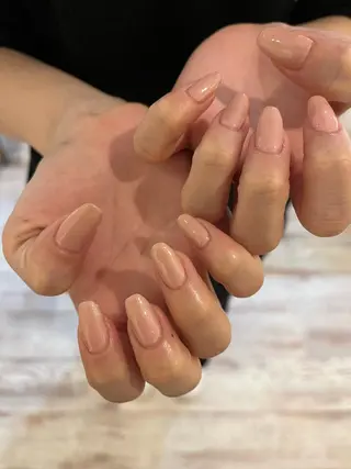 ネイル une／YUKINA 🫧大人nuanceのネイルデザイン