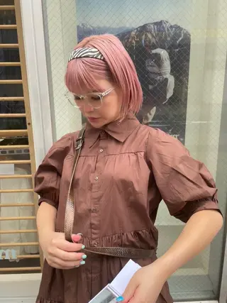 ミディアム カラー ヘアアレンジ 髪質改善【縮毛矯正】 美髪ボブを量産する人のヘアスタイル