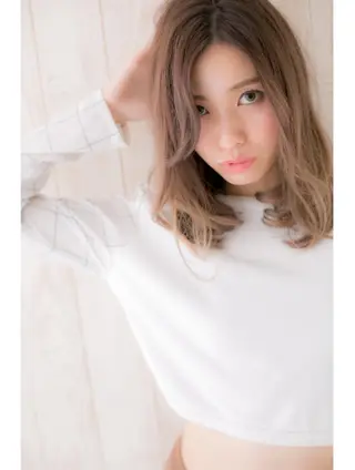 セミロング カラー motion所属・FUKUNAGA YUのヘアスタイル