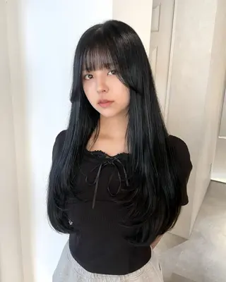 ロング カラー レイヤーカット 韓国ヘアayameのヘアスタイル