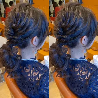 ヘアアレンジ 透明感カラー・ 髪質改善🩵イケダのヘアスタイル