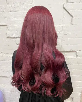 ロング カラー ヘアアレンジ 【ピンク/韓国ヘア/ ヘアセット】亜海のヘアスタイル