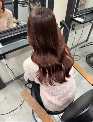 ロング カラー 安田 愛琉のヘアスタイル