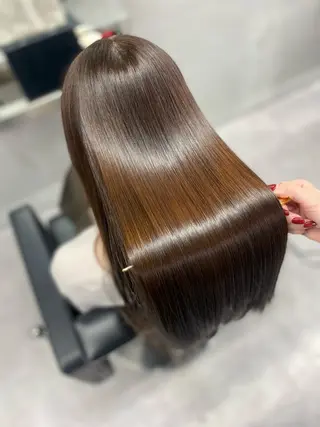 ロング 艶髪/縮毛矯正 🫧辻野海羽のヘアスタイル