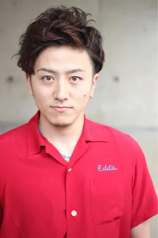 ショート カラー パーマ メンズ 成松 勇治のヘアスタイル