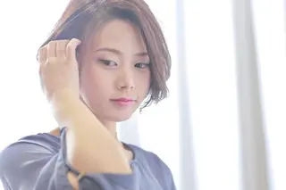 ショート 凪の 旅先のヘアスタイル