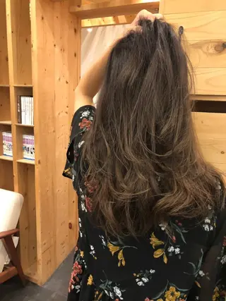 ロング カラー 髪質改善 十河　勇作のヘアスタイル