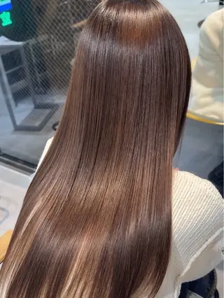 カラー Tia.所属・縮毛矯正／ Keisukeのヘアスタイル