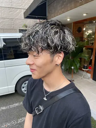 カラー パーマ メンズ 森田 雅治のヘアスタイル