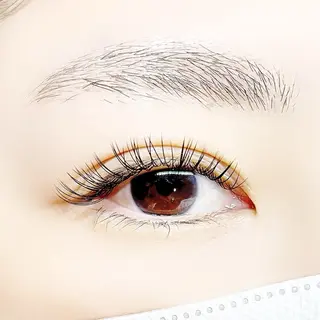マツエク・マツパ WHITE LASH岡山イオン前店所属・WHITE LASH 🤍SAWA🤍の眉毛・アイブロウイメージ