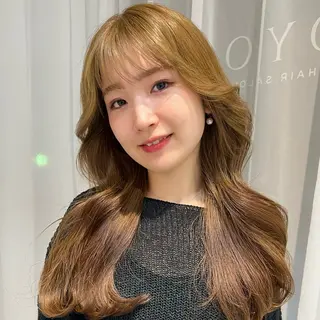 ロング MIKA / SOYON大宮2号店のヘアスタイル