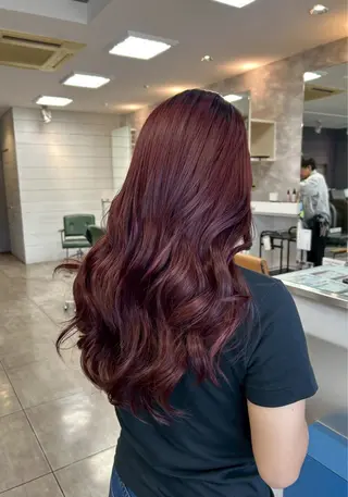 カラー ハイトーンカラー✨ 慶田玲和のヘアスタイル