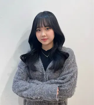 セミロング カラー LUNA🌙韓国ヘア 🌙レイヤーカットのヘアスタイル