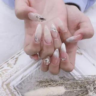 ネイル 🦋ネイルサロン ブラン🌈ゆりのネイルデザイン