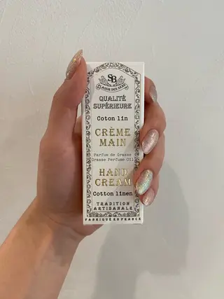 ネイル the 25 Nail & Cafe所属・25nail Erikaのネイルデザイン