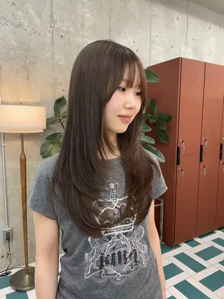 ロング カラー noé【ノエ】所属・伊藤 凜のヘアスタイル