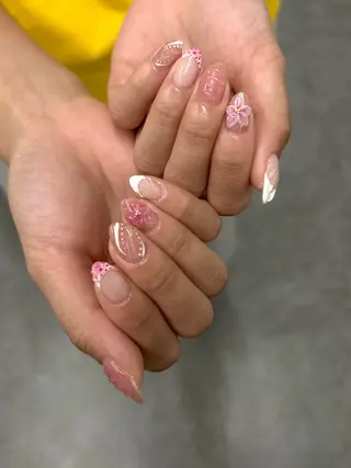 ネイル nailsalon   haku所属・haku 🤍のネイルデザイン