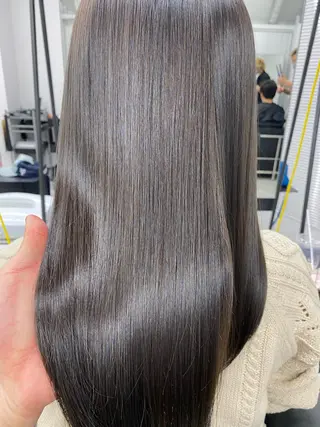 ロング ✨大人韓国レイヤー ✨吉原 潤✨のヘアスタイル