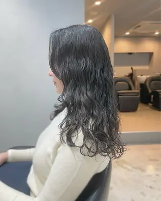 ロング パーマ 【arc】Ruri コテ巻き風パーマのヘアスタイル