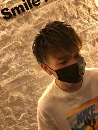 ショート カラー 福留 叶太のヘアスタイル