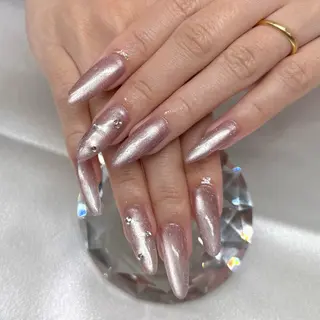 ネイル LUNON 竹ノ塚店所属・LUNON 竹ノ塚店のネイルデザイン