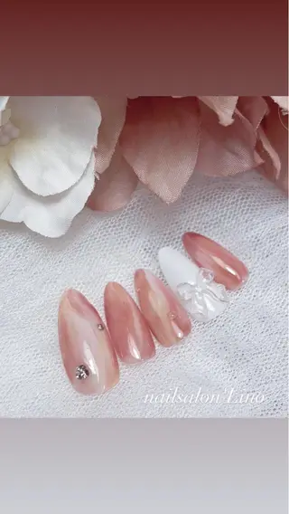 ネイル Lino𓂃⟡.· Chizuruのネイルデザイン