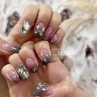 ネイル salon de Chéli所属・salon de Cheliのネイルデザイン