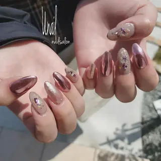 ネイル U nail所属・高橋 千恵のネイルデザイン