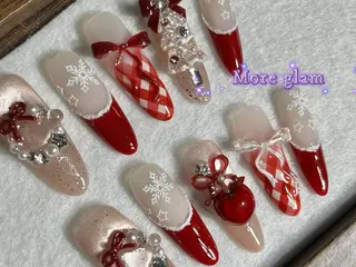 ネイル MoreGlam ネイルのネイルデザイン