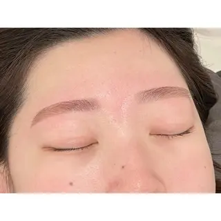 アイブロウ GO TODAY 表参道Flos店所属・眉毛サロン🐈‍⬛ kasumi🎀の眉毛・アイブロウイメージ