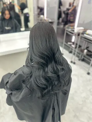 カラー 🥂大人上品styl e🥂nozomiのヘアスタイル