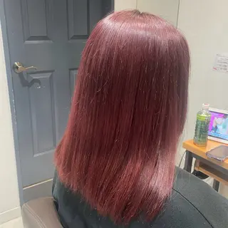 セミロング ハルカ/暖色カラー/ ブリーチカラーのヘアスタイル