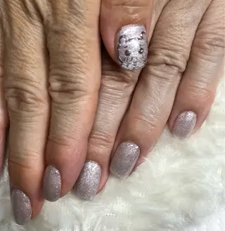 ネイル plaisir所属・plaisir プレジールネイルのネイルデザイン