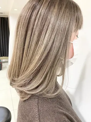 ミディアム 松浦 正覚のヘアスタイル