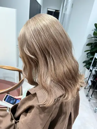 ミディアム カラー ally hairsalon所属・Emi .のヘアスタイル