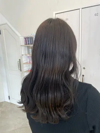 ロング カラー 前田 倭のヘアスタイル