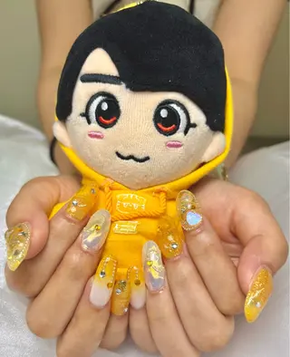 ネイル Ema Nail所属・HASHIMOTO NAMIのネイルデザイン