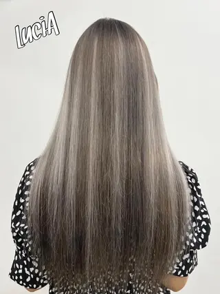 ロング ヘアアレンジ カラー エクステ LuciA\5900のヘアスタイル