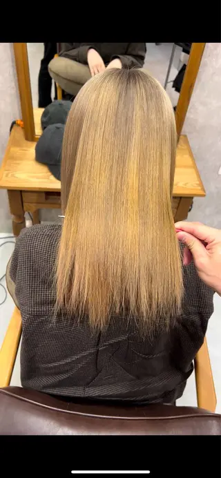 ロング colore所属・鹿児島 天文館 Colore凜のヘアスタイル