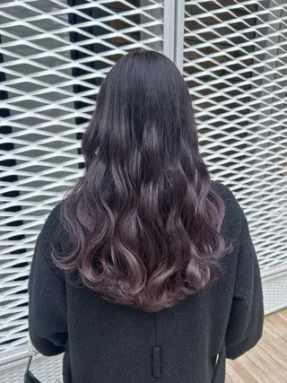 ロング カラー ヘアアレンジ yuka .のヘアスタイル