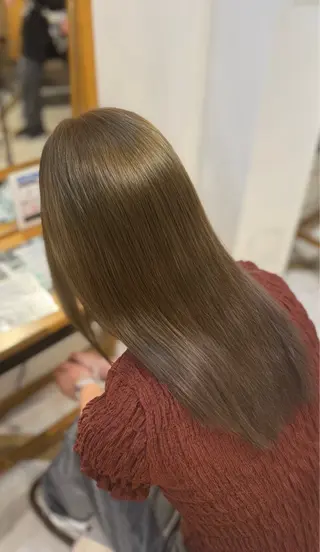ミディアム 😈せいと😈 カットモデル/カラーのヘアスタイル