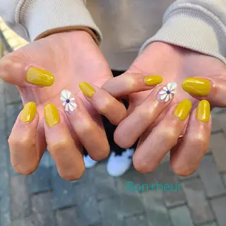 ネイル 宮口 紗子のネイルデザイン