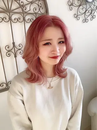 カラー 🩶韓国艶髪🇰🇷 下本夕綺のヘアスタイル